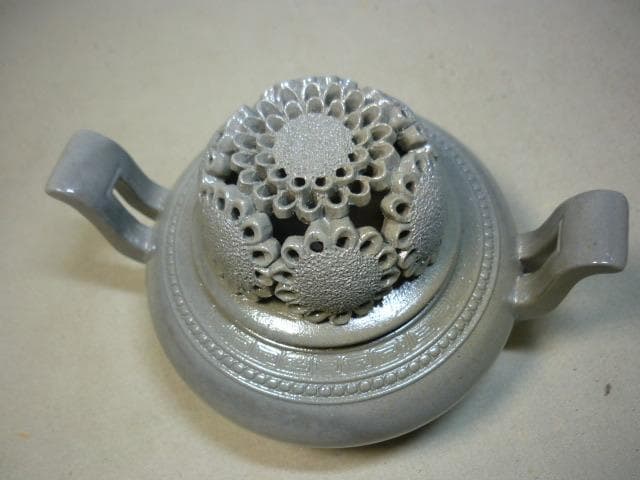 藤原楽山（二代）　作　備前焼香炉（青備前菊花香炉） 置き古し未使用