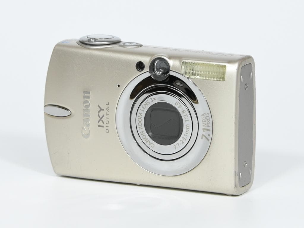 キヤノン　Canon IXY DIGITAL 700 サテンベージュ