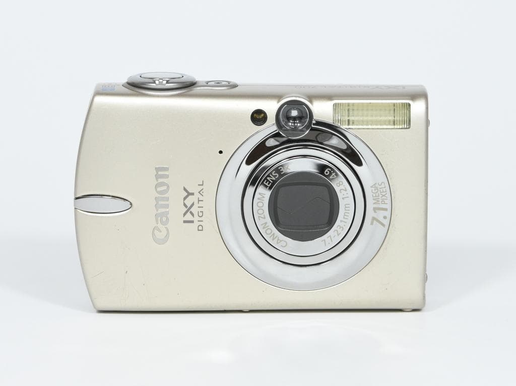 キヤノン　Canon IXY DIGITAL 700 サテンベージュ