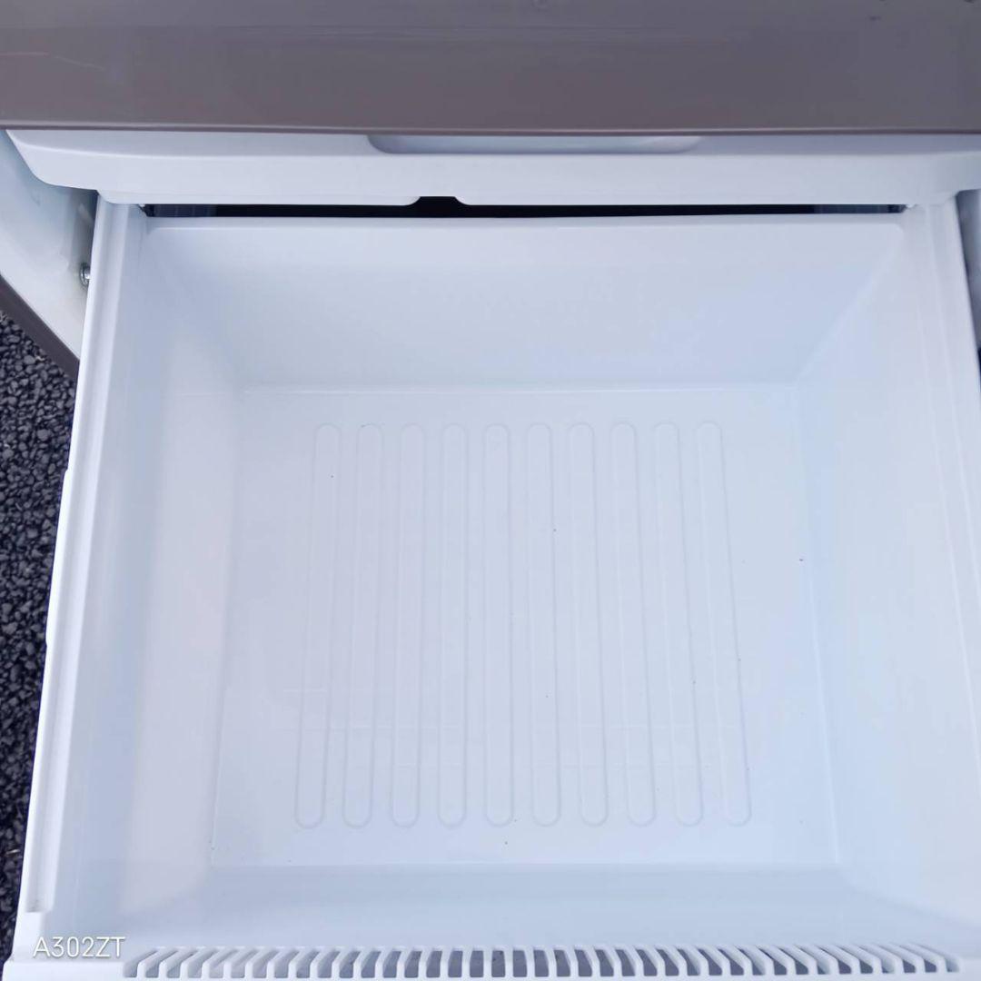 B35A0 翌日到着可能 SHARP　自動製氷機能付大型冷蔵庫　350L