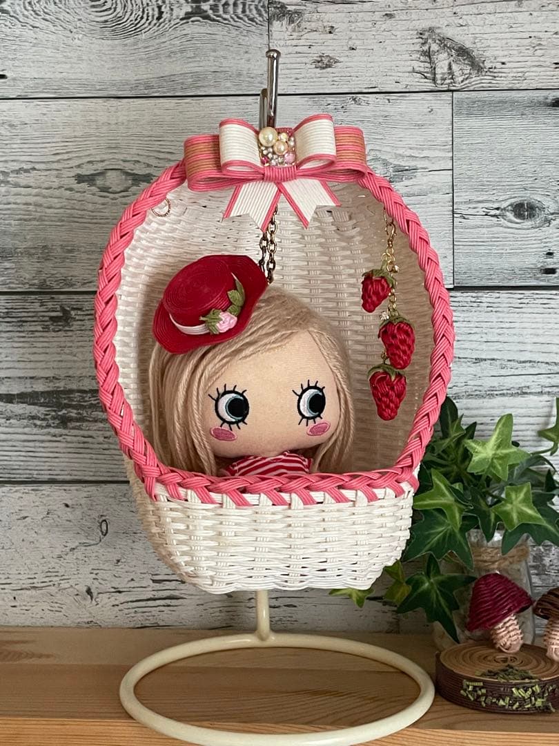 イーマリーちゃん　カゴ型　ショルダー　ポシェット　ハンギングチェア　イルメール