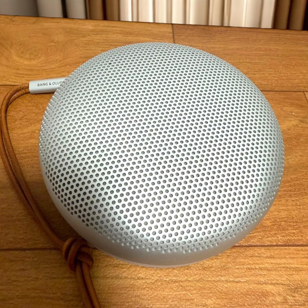 極美品 Bang&Olufsen Beosound A1 2nd グレイミスト