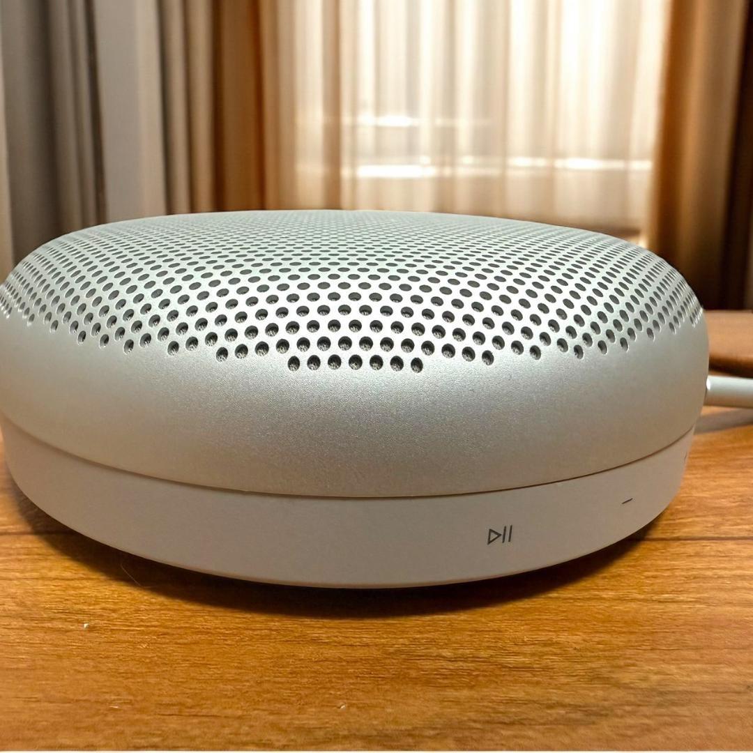 極美品 Bang&Olufsen Beosound A1 2nd グレイミスト