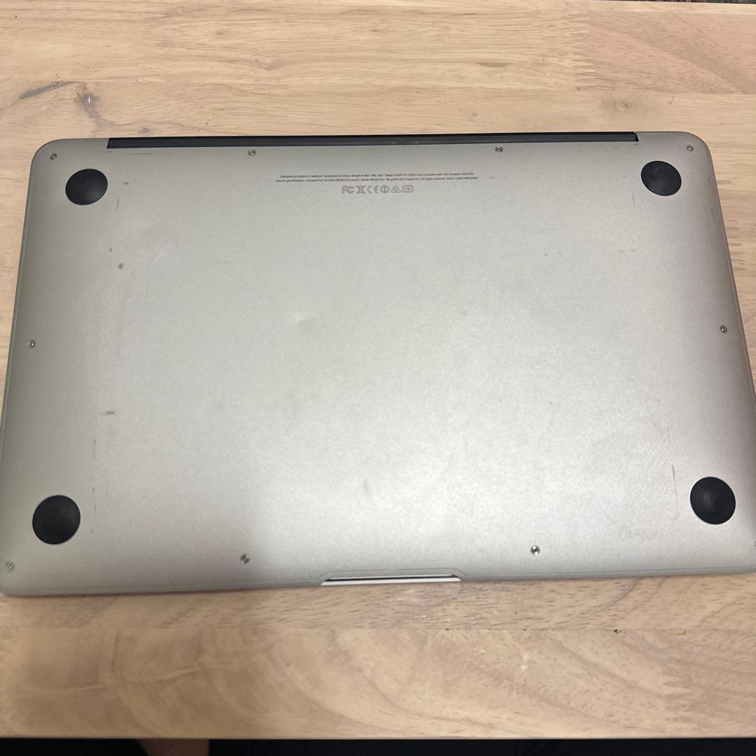 MacBook Air 11インチ Early2014モデル 充電器付き