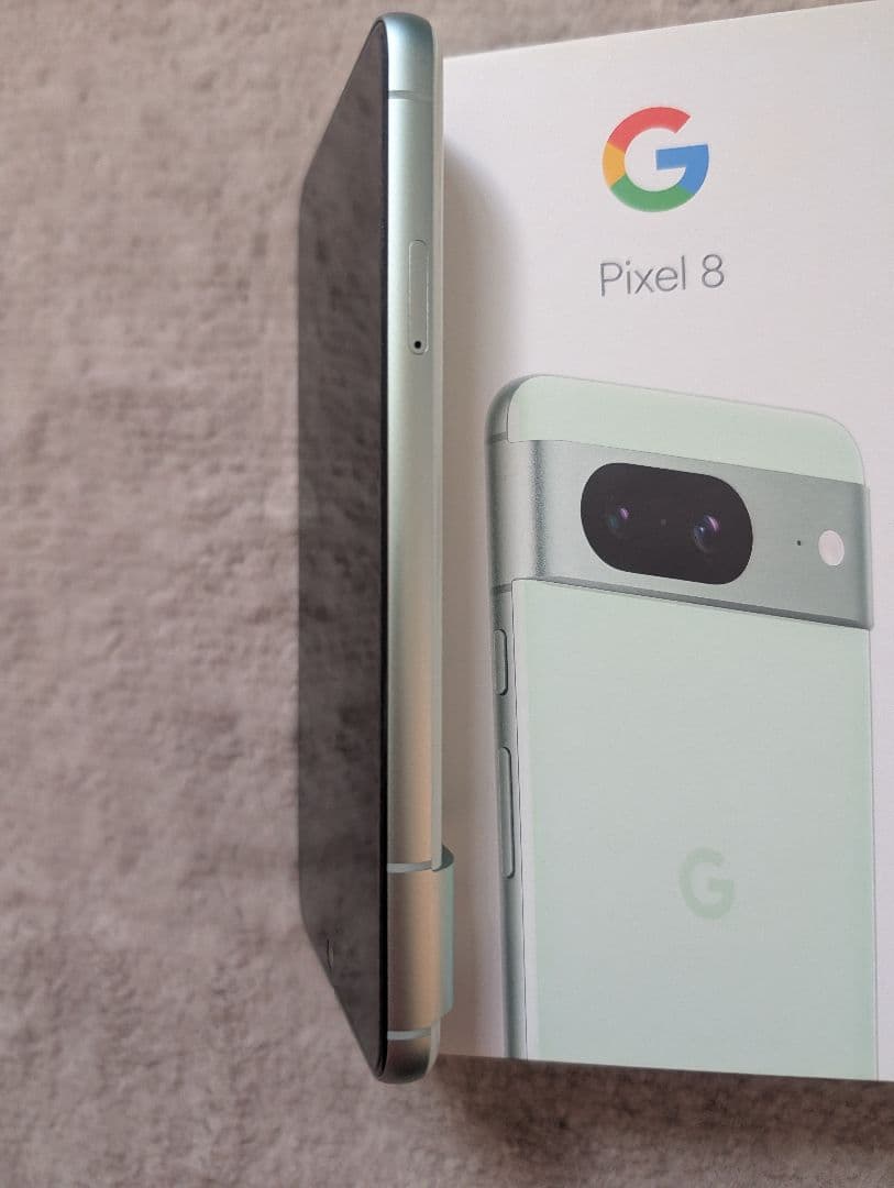 Google Pixel 8 Mint　純正ケース付き