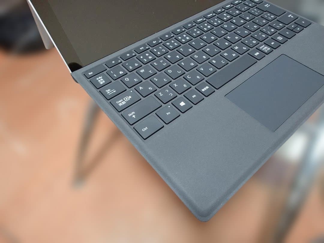 surface pro 6 キーボード付属 メモリ８Gb SSD128Gb