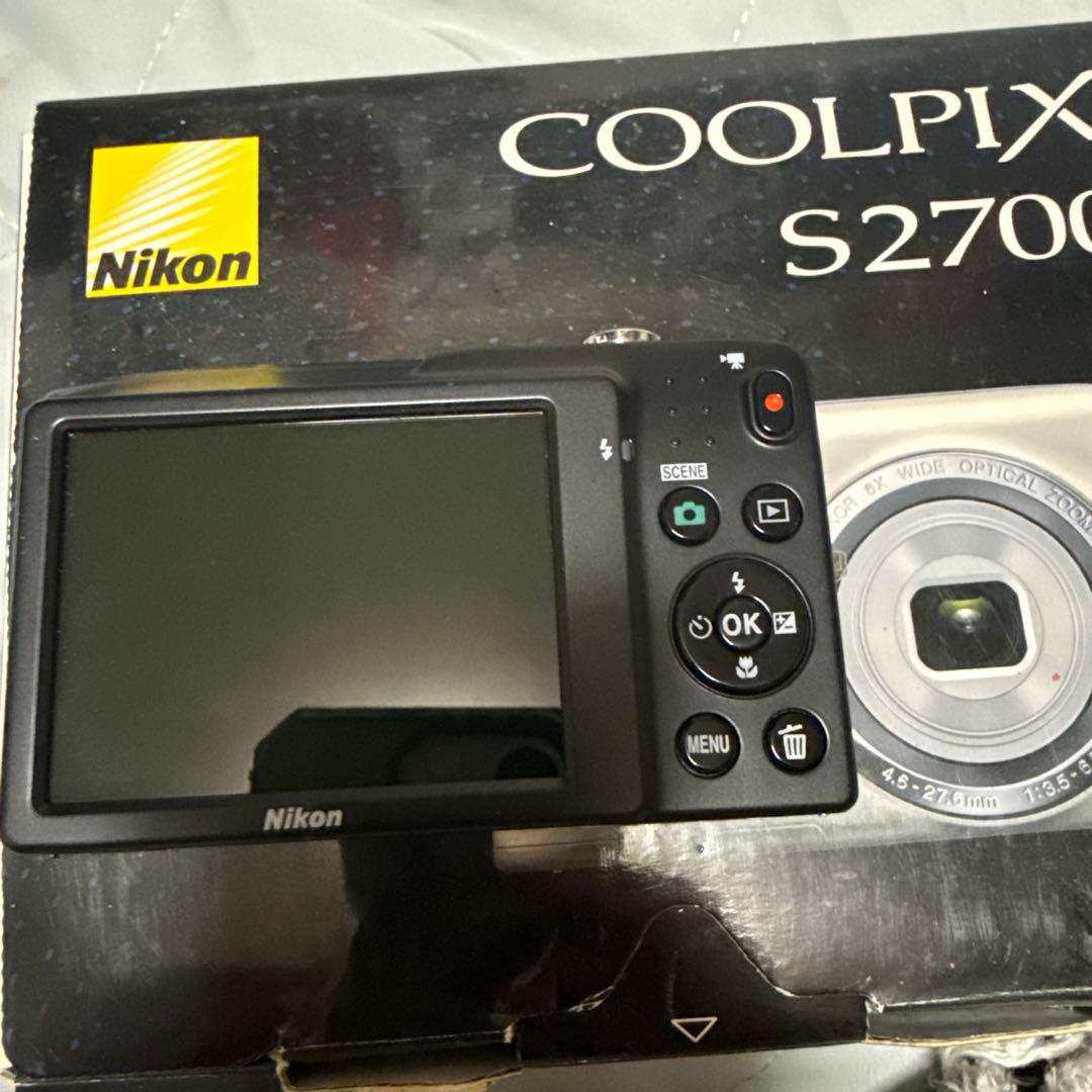 Nikon COOLPIX S2700 シルバー