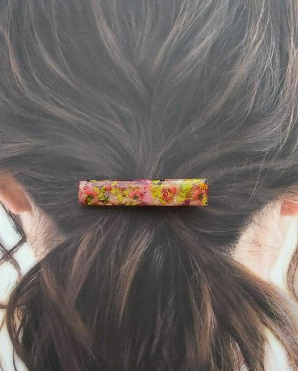 新作♪初夏デザイン お花レジンヘアクリップ ハンドメイド