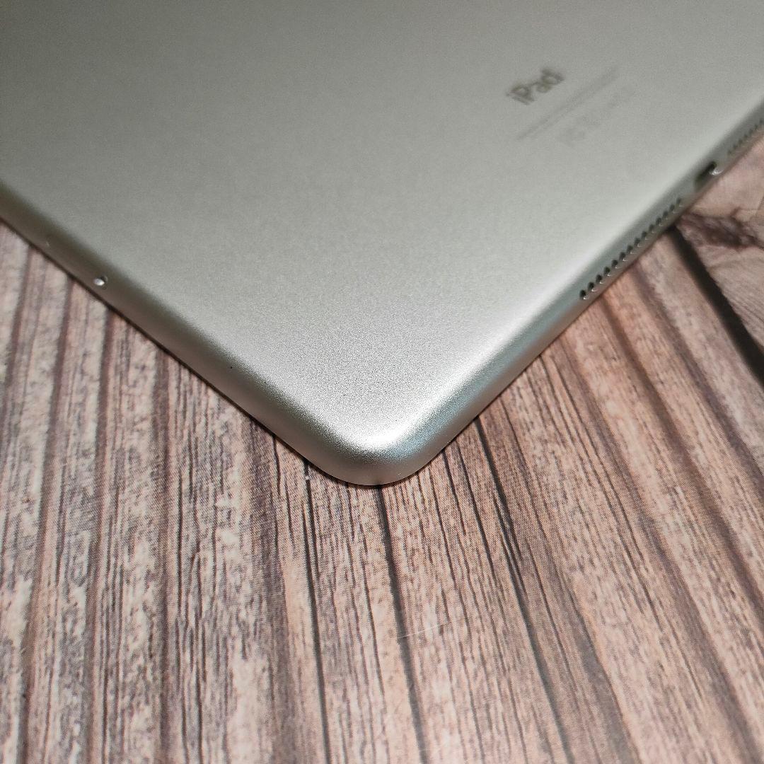 iPad Air 2世代 32GB 美品 バッテリー90%