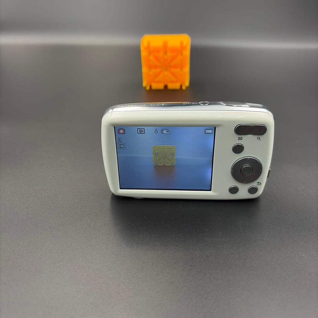 Panasonic LUMIX DMC-S1 ホワイト コンデジ　デジカメ