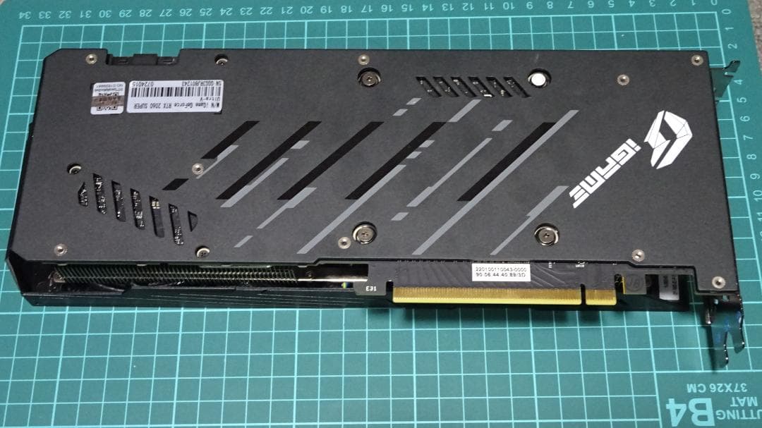 グラフィックボード・グラボ・ビデオカード Colorful RTX2060SUPER