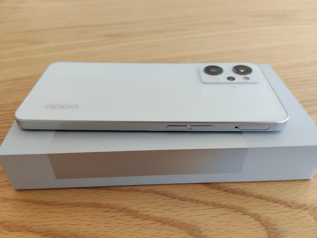 OPPO Reno9a ホワイト 本体