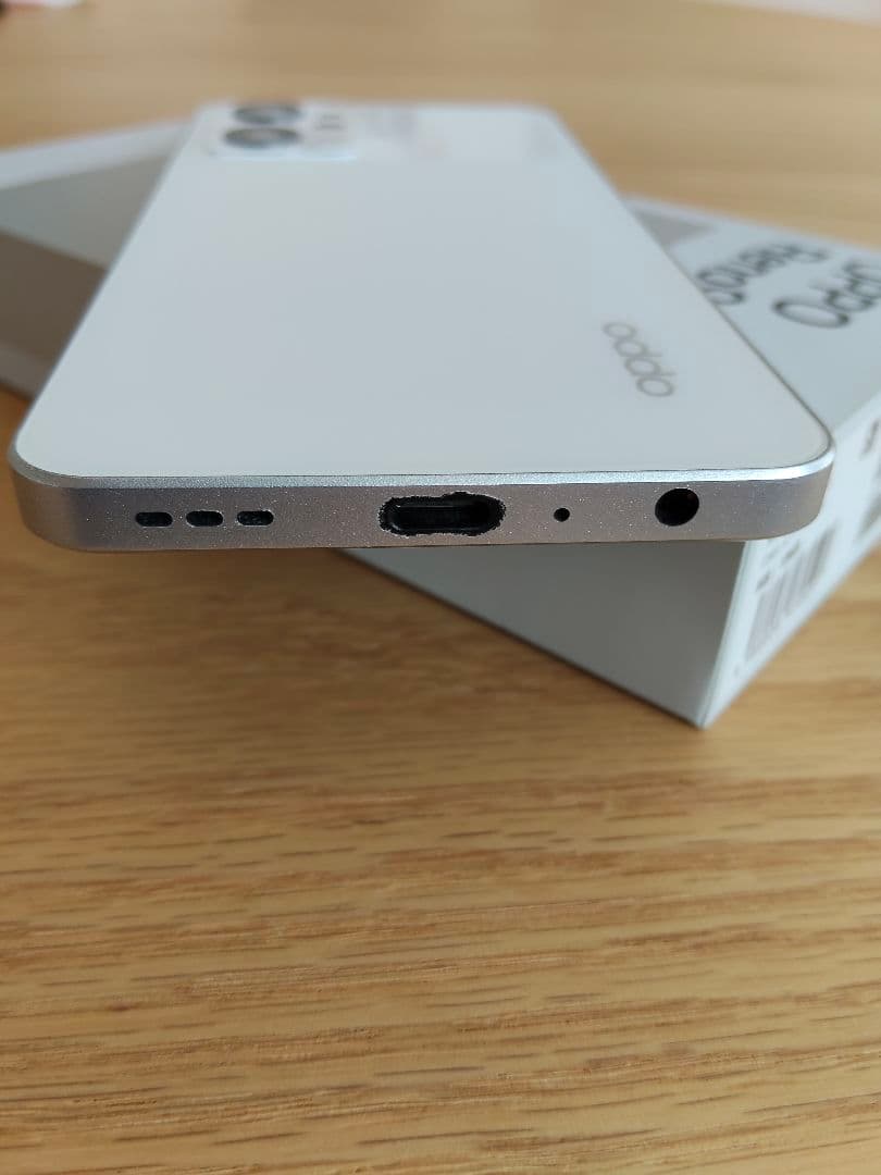 OPPO Reno9a ホワイト 本体
