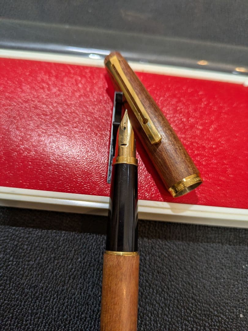 パイロット木製万年筆 ペン先18K