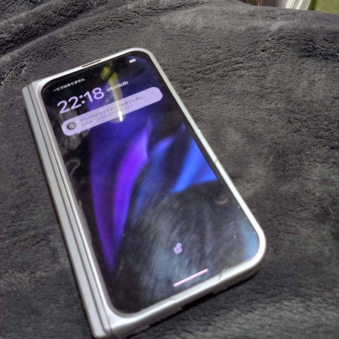 Google Pixel9 Pro Fold (内面画面破損液漏れ)※ジャンク品