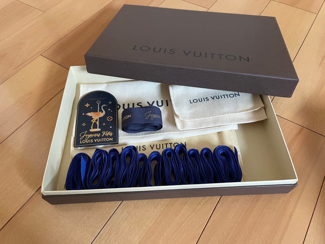 LOUIS VUITTON ギフトボックス