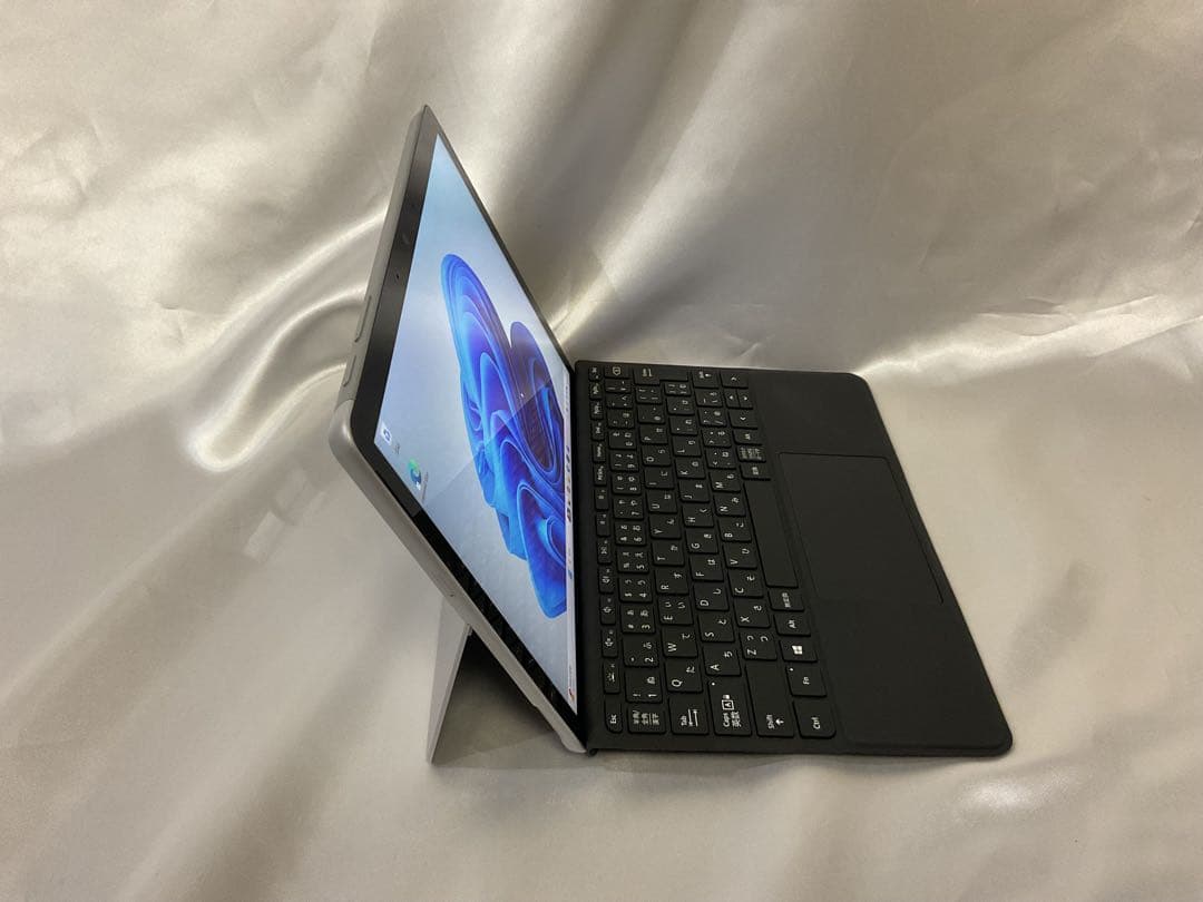 Surface Go3 LTE i3 8g SSD 256 g(法人向モデル)