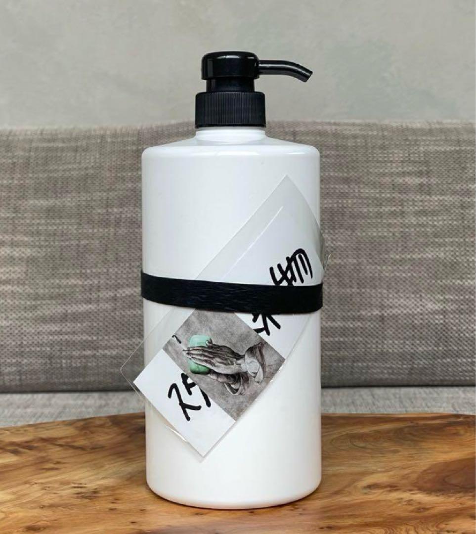スタイリスト私物　ゼンシンシャプーⅡ 1000ml ボディソープ