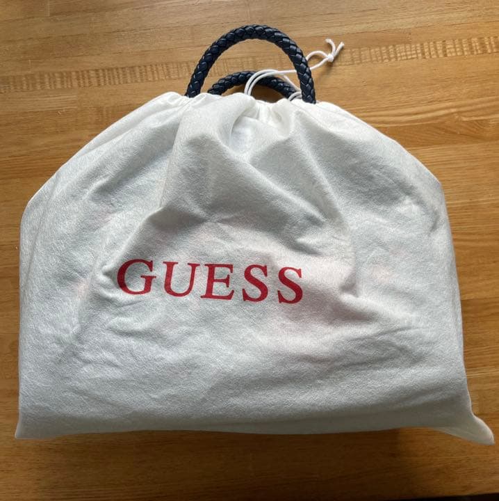 [★最終値下げ！新品]GUESS ハンドバック