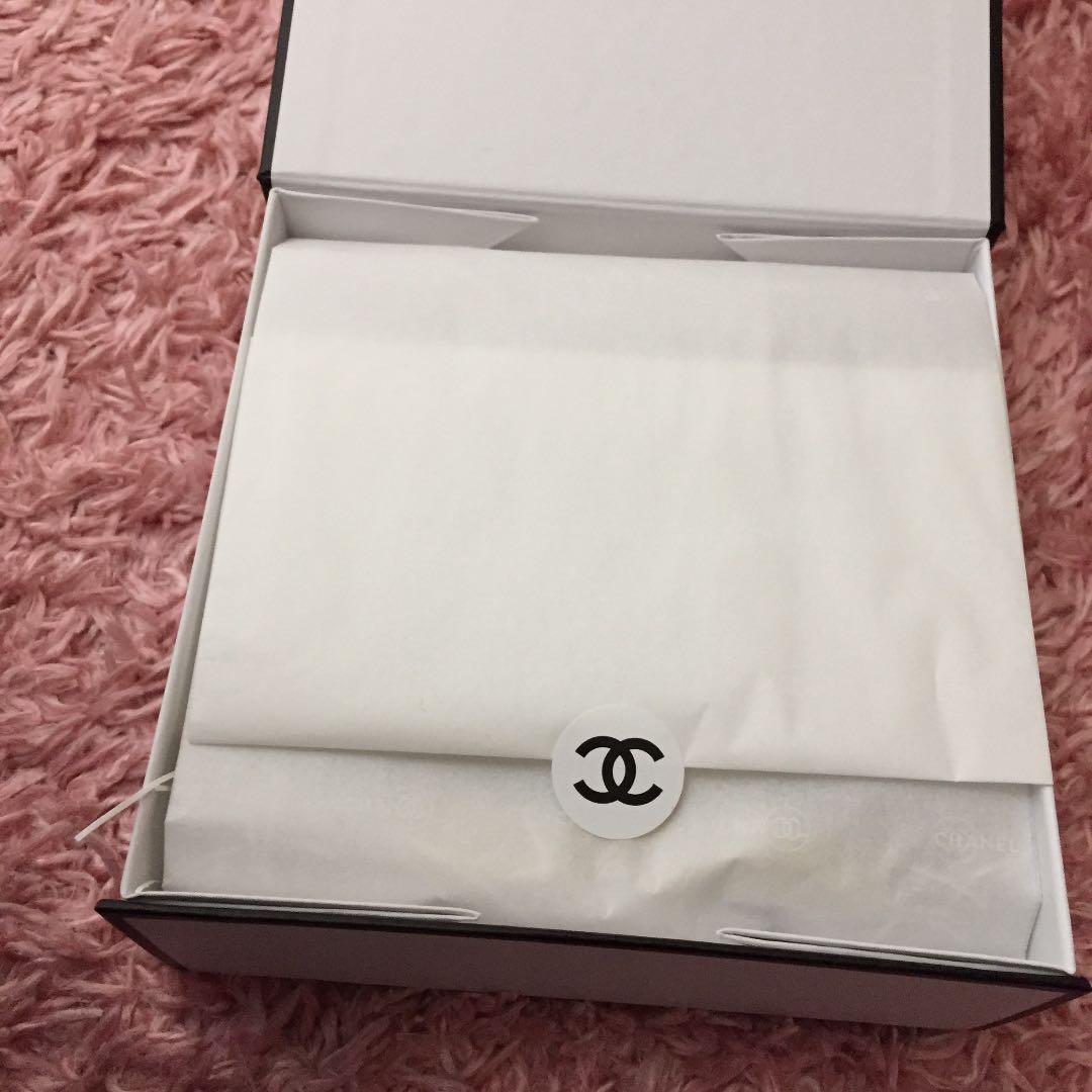 CHANEL シャネル 鏡 シンプル