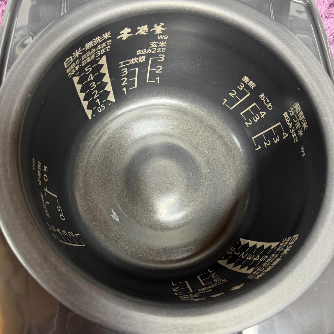☆良品 三菱 NJ-VW109 B 黒銀蒔 本炭釜 IHジャー 炊飯器 5.5合
