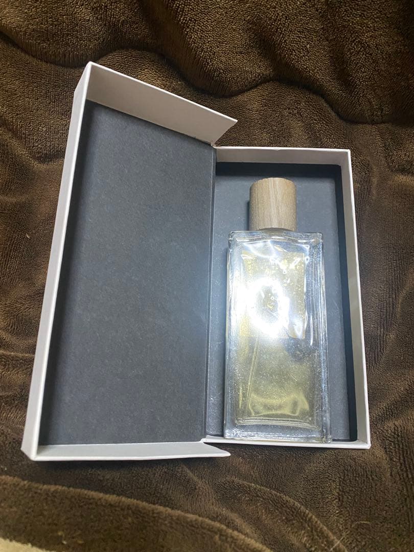 ロエベ001.オードゥパルファン.100ml