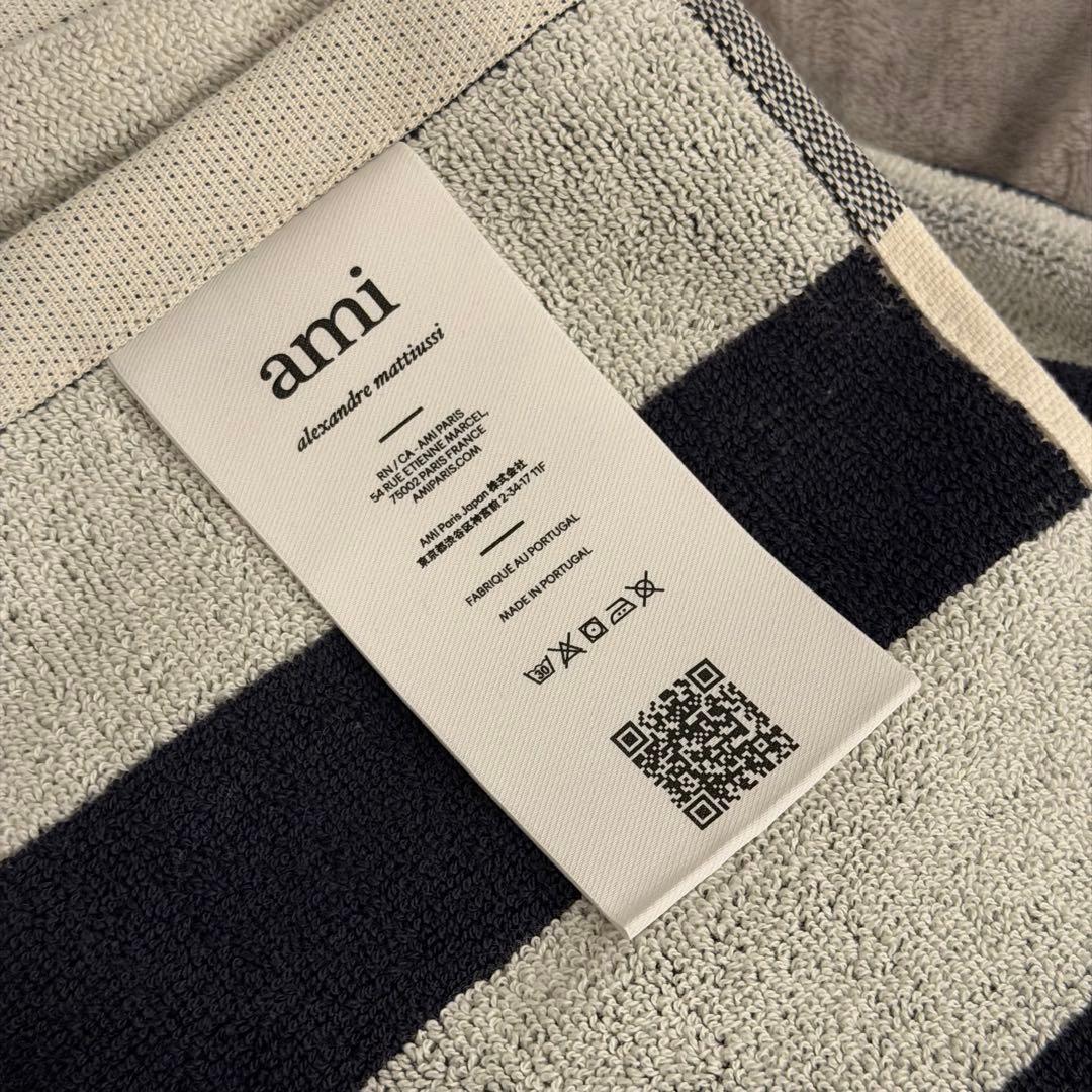 Ami Paris de Coeur ストライプ ビーチタオル