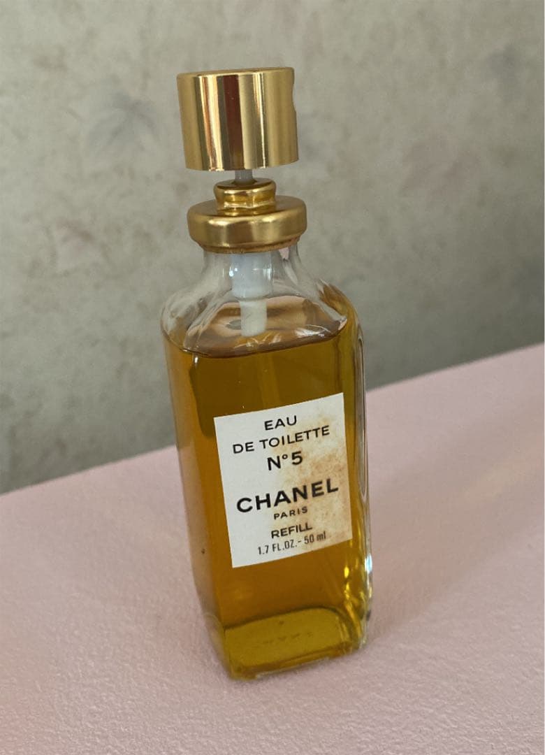 CHANEL シャネル