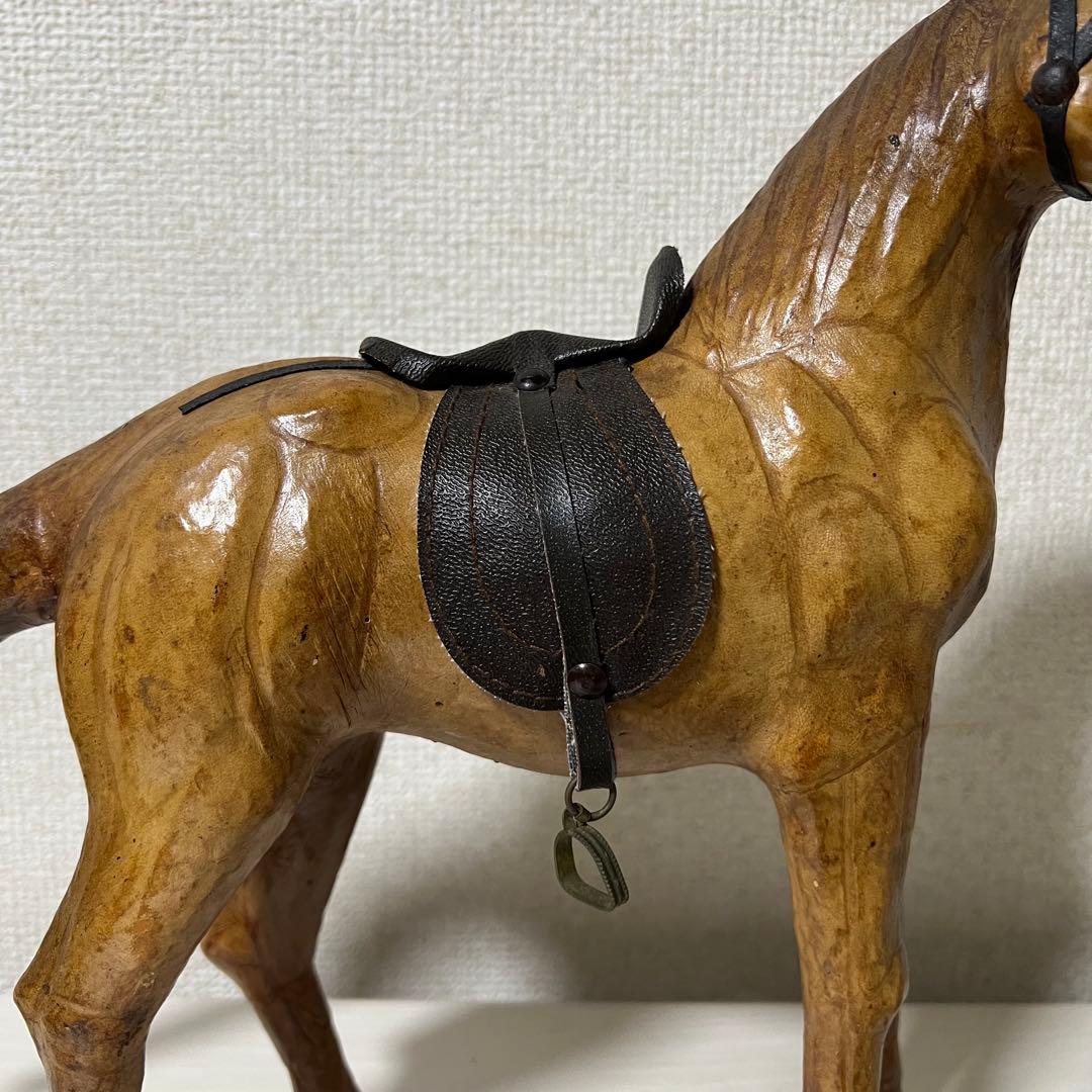 馬の置き物　革製　ビィンテージ　　レア