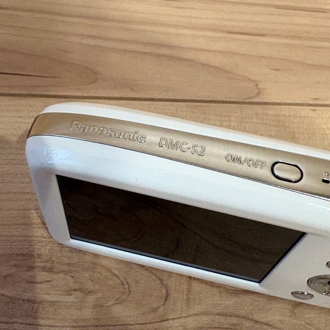 Panasonic LUMIX DMC-S2 デジカメ　充電器付属　元箱付き