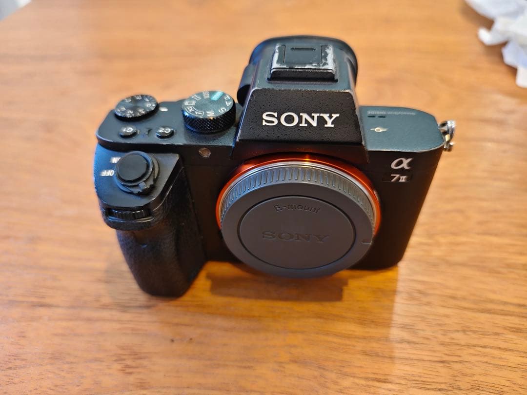 ソニー　一眼レフカメラ　α7II