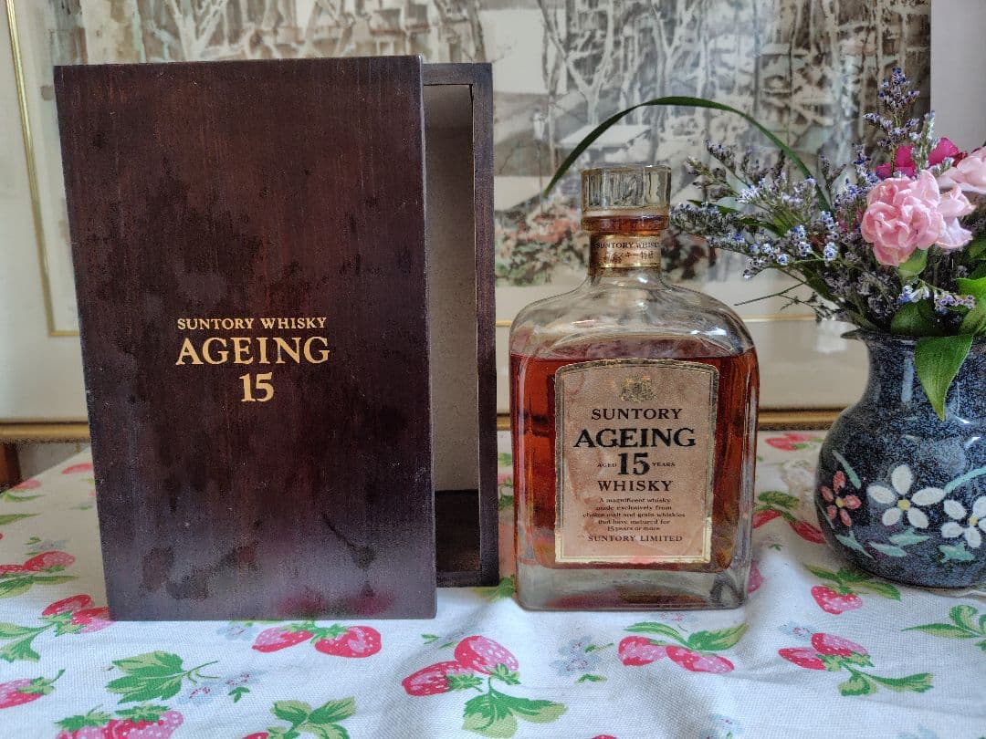 SUNTORY　WHISKY サントリー 　ウイスキー エイジング15年 木箱