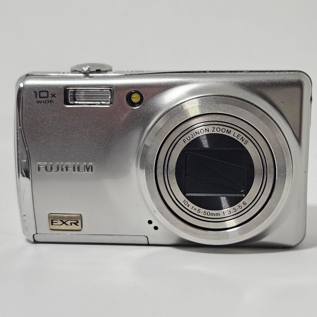 FUJIFILM FinePix F70EXR デジタルカメラ シルバー