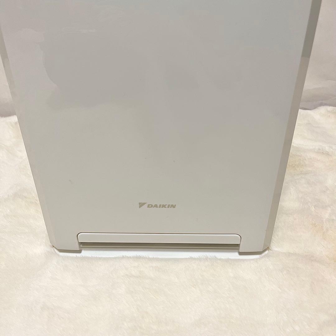 【極美品】DAIKIN 空気清浄機 MC554AKS-W 2024年 リモコン付