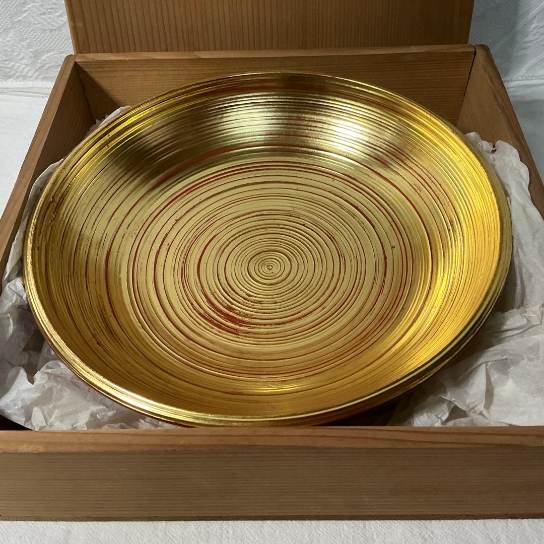 【最高級 京漆器】象彦 菓子器「朝陽」共箱付 直径22.5cm 金彩 朱塗