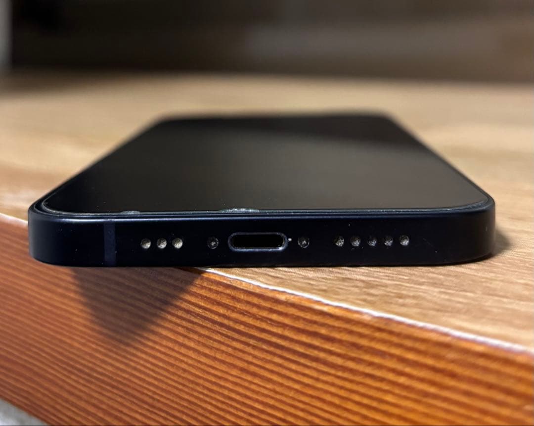 Apple iPhone12 本体　ブラック