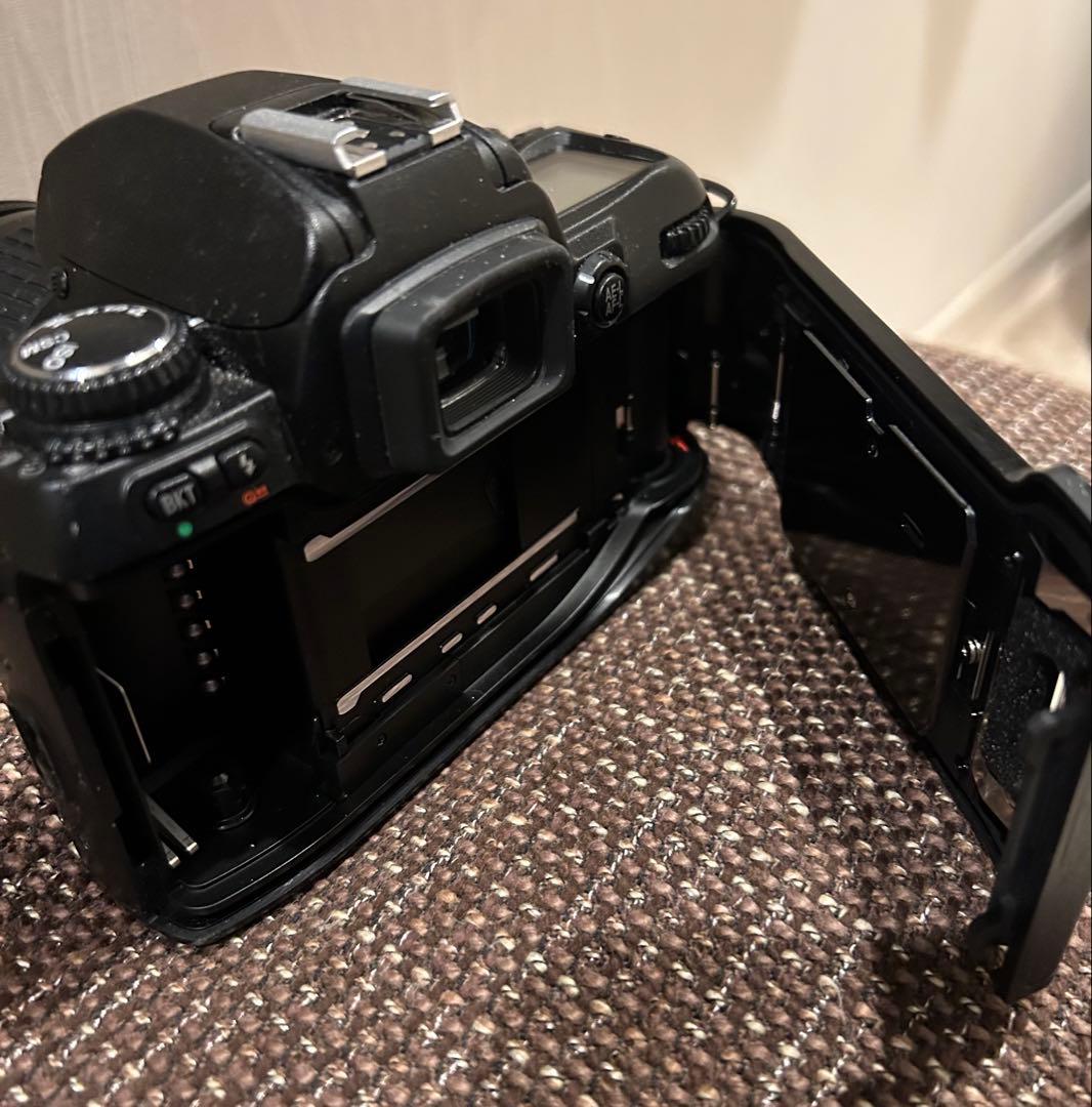 【ジャンク品】Nikon F80 一眼レフカメラ + 28-80mmレンズ