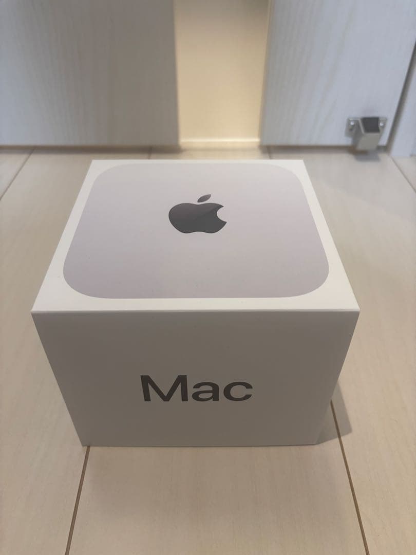 Mac mini 2024 16GB/256GB 美品2025年9月 購入