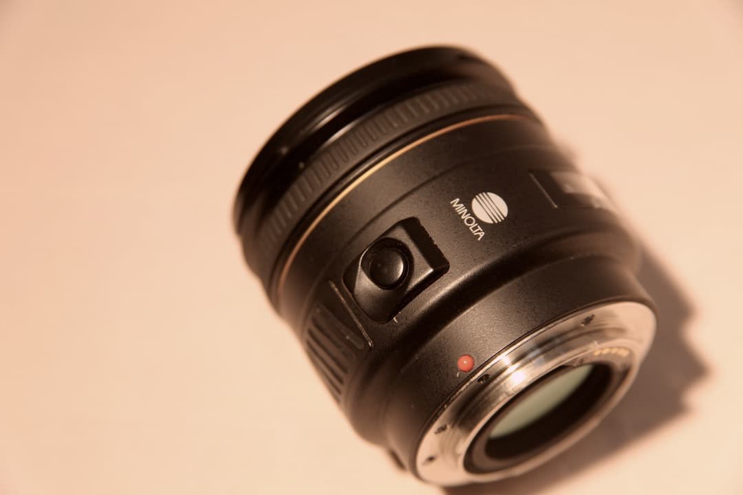viviMinolta AF 85mm F1.4 (22)大口径 単焦点