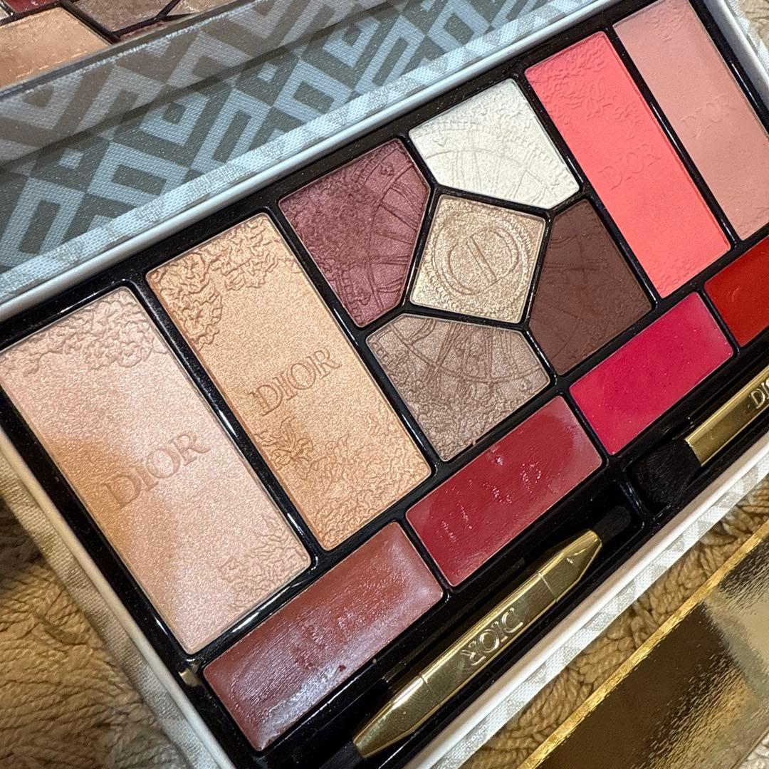 Dior 2024 クリスマス　マルチ　パレット