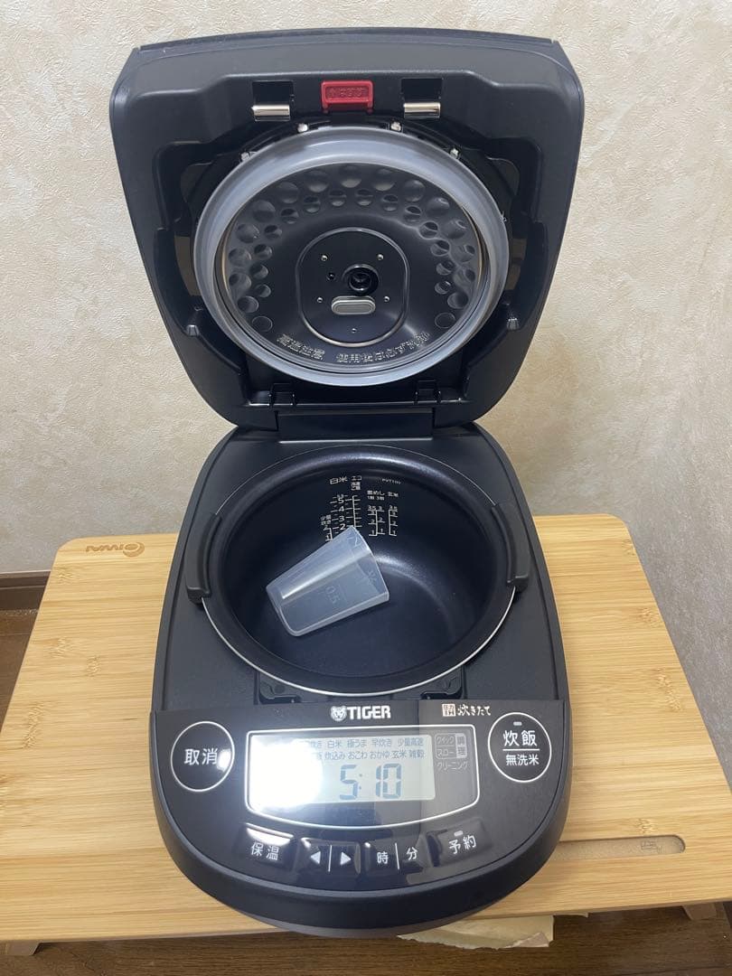 TIGER 炊飯器 デジタル jpv-t 100黒