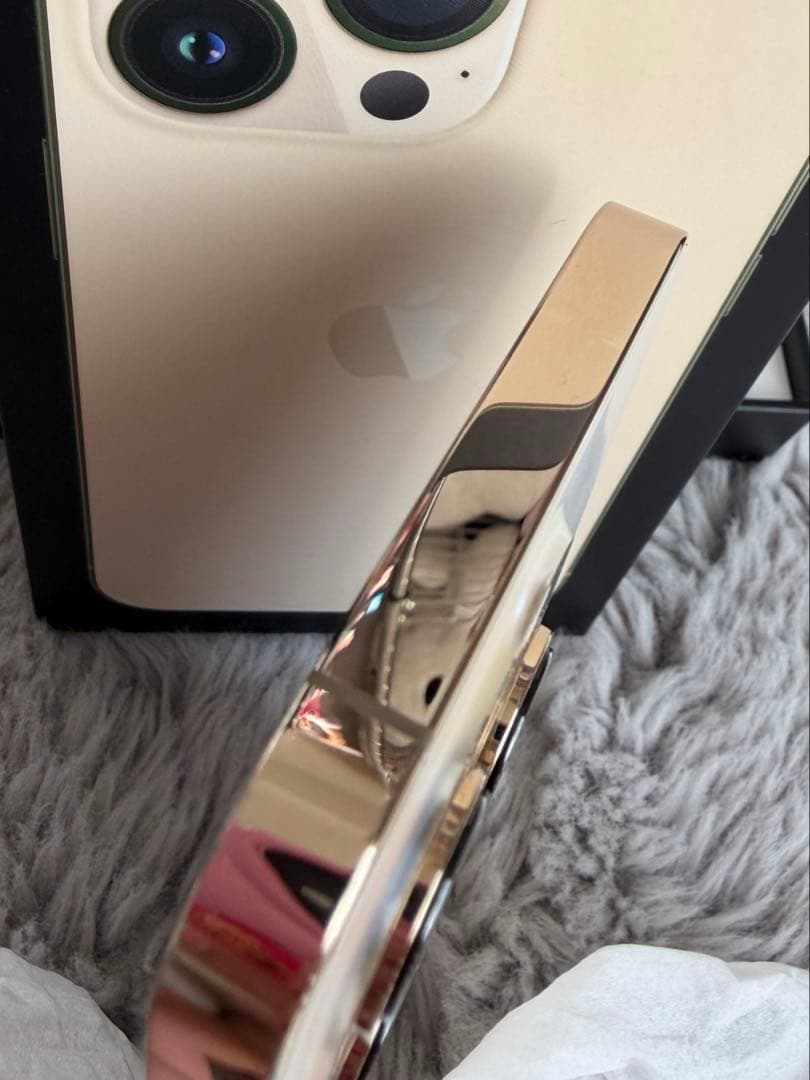 iPhone 13 Pro Gold 256GB SIMフリー 完品