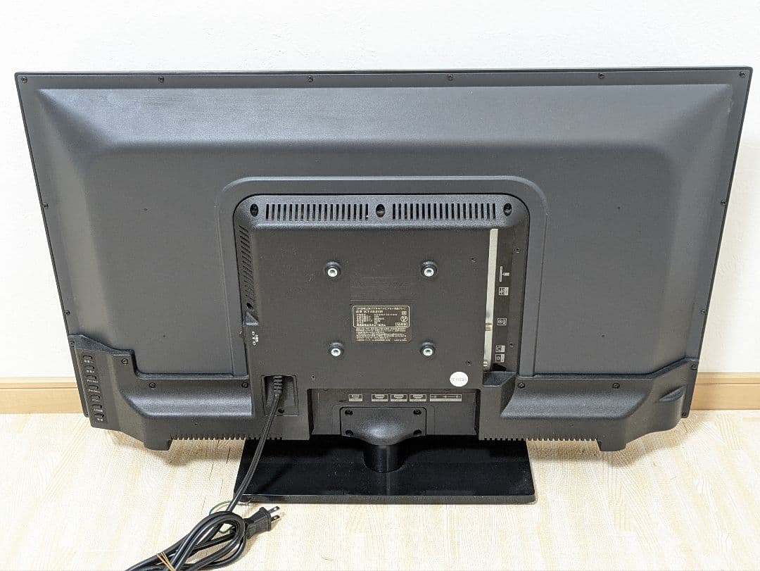 エスキュービズム 32インチ 液晶テレビ SCT-32L01SR 32型
