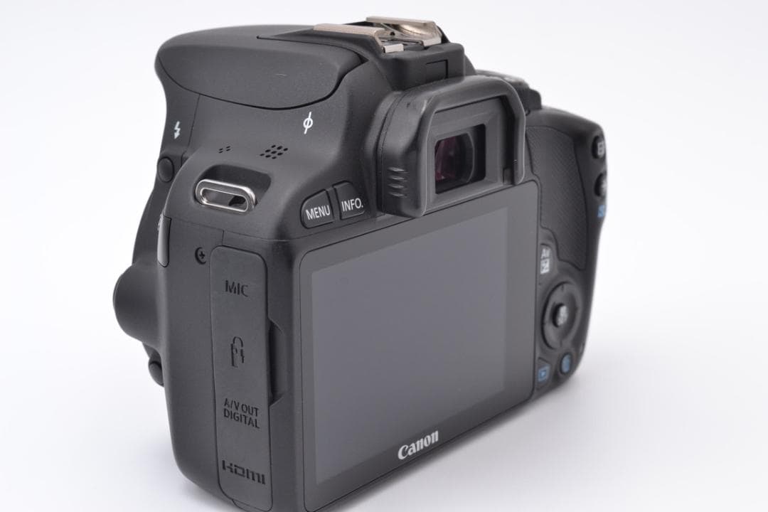 ■ 美品 S数極少 ■ キャノン　Canon Kiss X7 ダブルズームキット