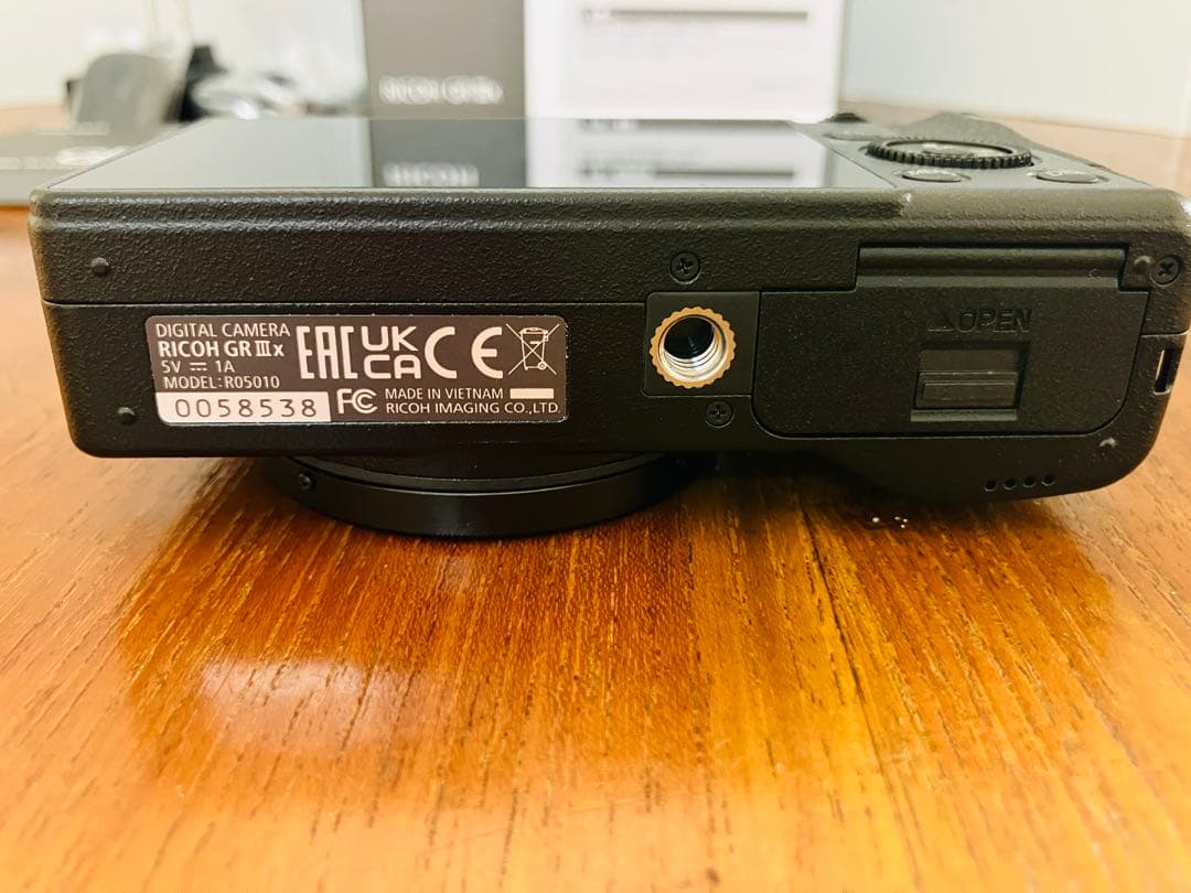 【ほぼ新品】RICOH GR IIIx