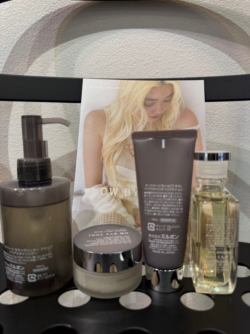 OW BYE TORIヘアオイルセット