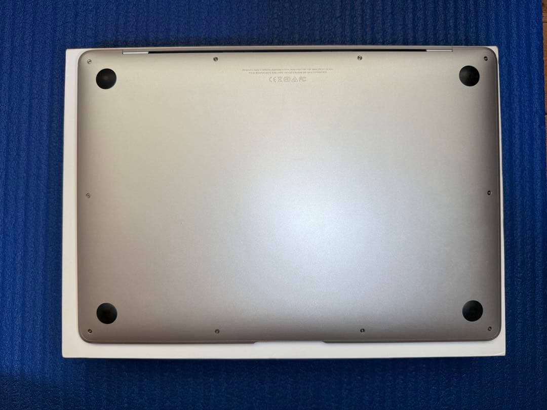 【修理表示あり】MacBook Air 13インチ 本体