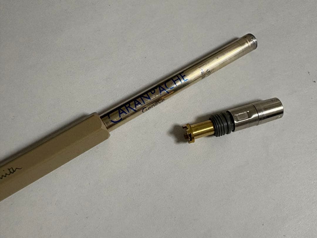 カランダッシュ 849 トープ ポールスミス