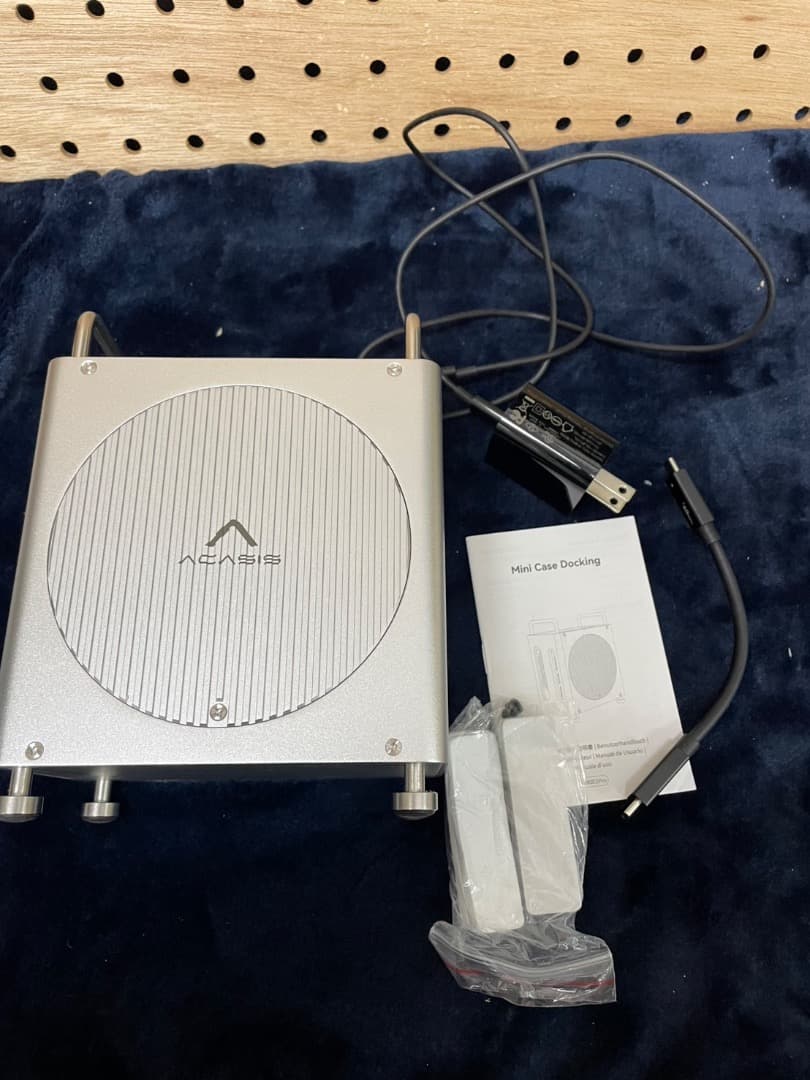 ACASIS 40Gbps Mac mini M4ドッキングステーション