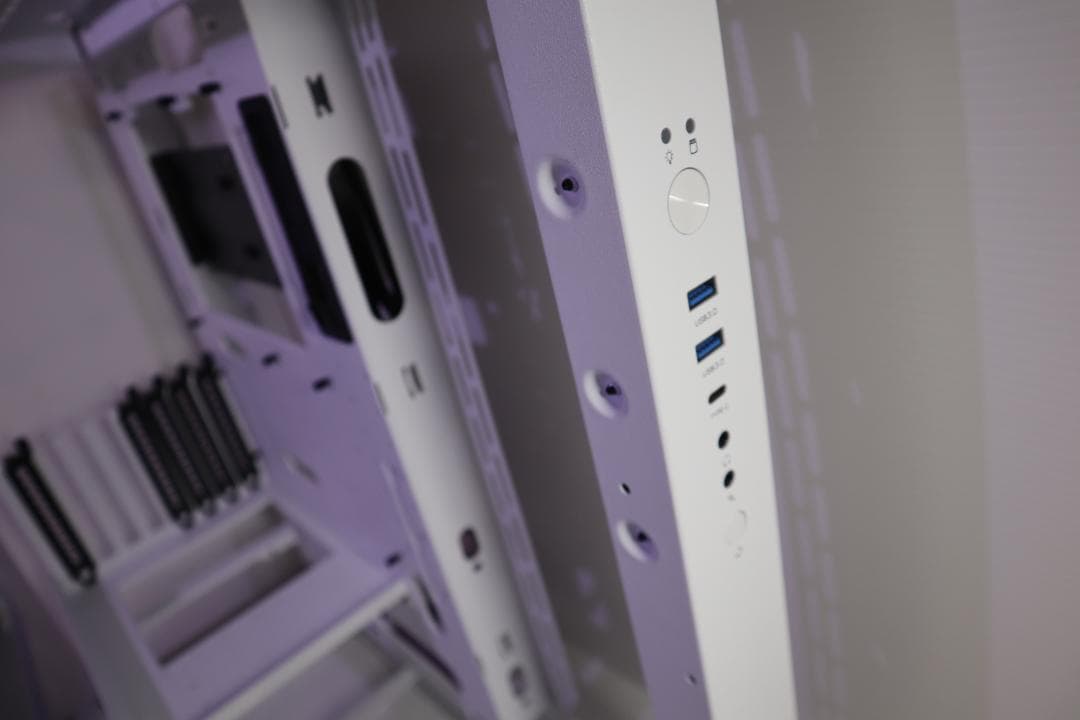 Thermaltake サーマルテイク オープンフレーム ホワイト